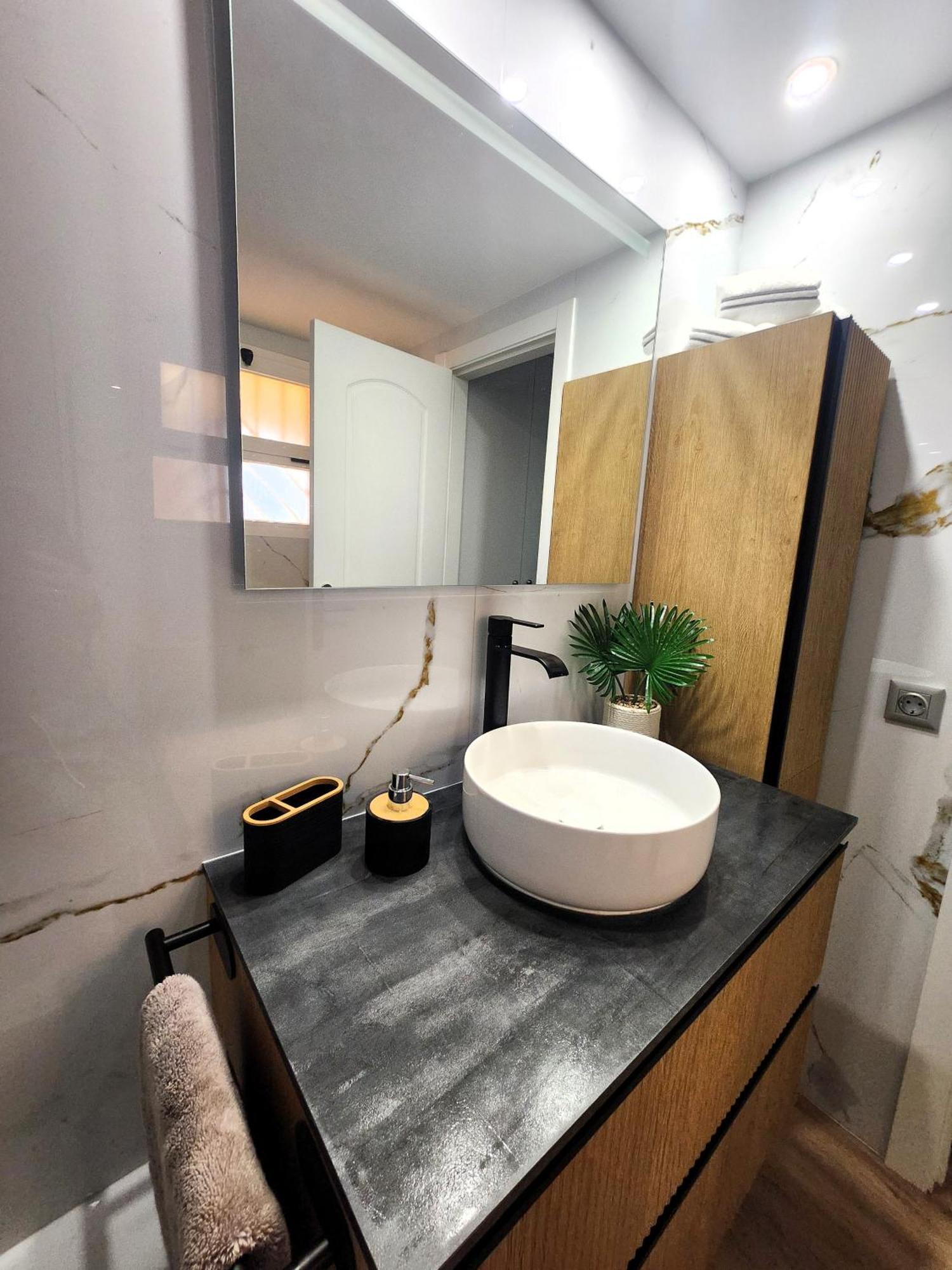 Ansa Beach Apartment - Cabopino, Marbella - Garden Level Zewnętrze zdjęcie
