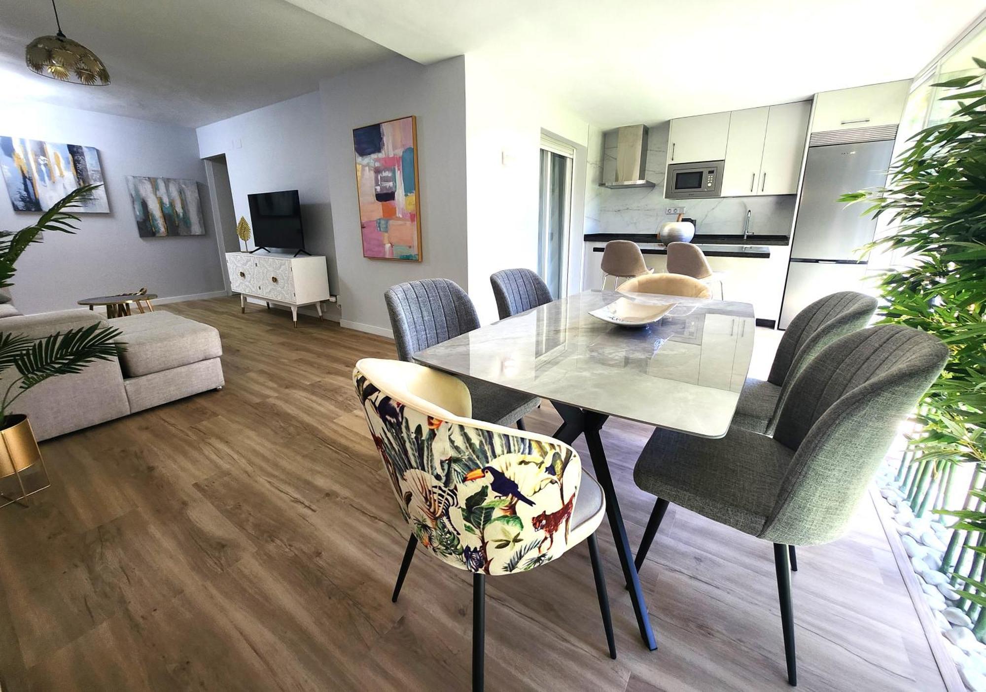 Ansa Beach Apartment - Cabopino, Marbella - Garden Level Zewnętrze zdjęcie